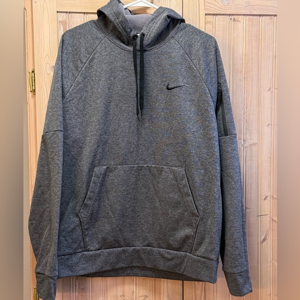 Nike Men's Gray Hoodie